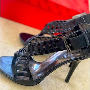 Guess Gwrianne High heels